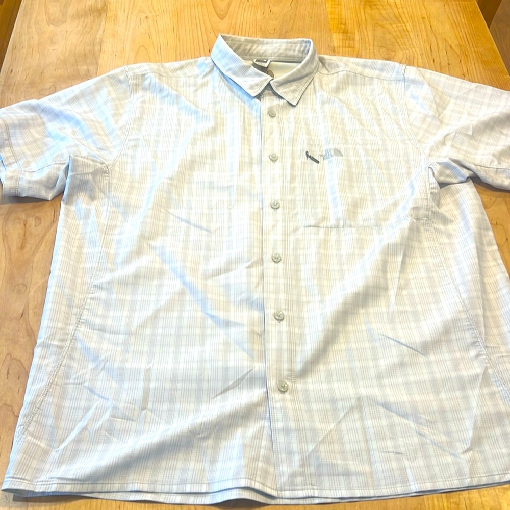 Men’s XL The North Face S/S technical travel hike woven shirt